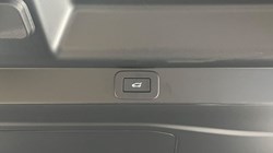 LAND ROVER RANGE ROVER 3.0 D300 HSE 4dr Auto 4724535