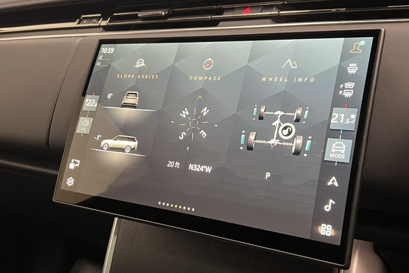  LAND ROVER RANGE ROVER 3.0 D300 HSE 4dr Auto 4724516