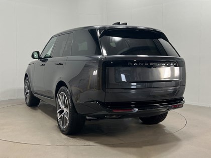 LAND ROVER RANGE ROVER 3.0 D300 HSE 4dr Auto