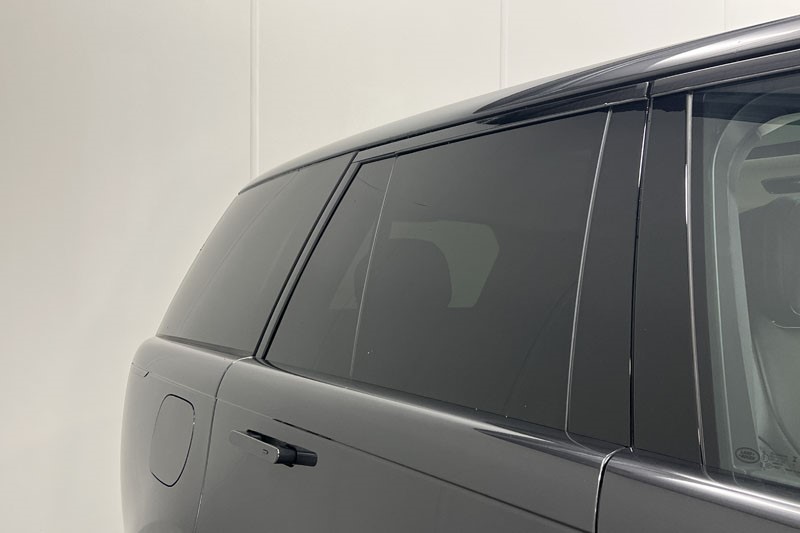  LAND ROVER RANGE ROVER 3.0 D300 HSE 4dr Auto 4724538