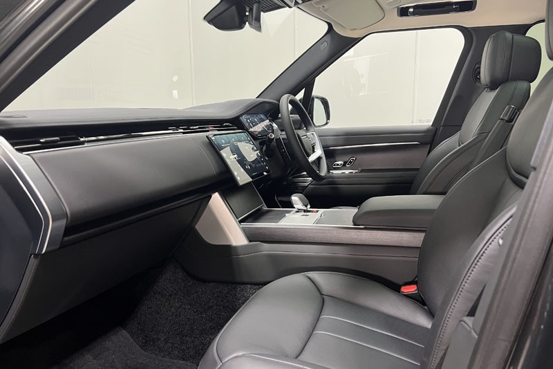  LAND ROVER RANGE ROVER 3.0 D300 HSE 4dr Auto 4724524