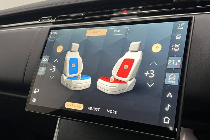  LAND ROVER RANGE ROVER 3.0 D300 HSE 4dr Auto 4724521