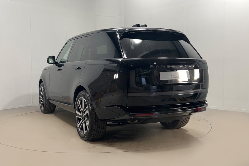  LAND ROVER RANGE ROVER 3.0 D300 HSE 4dr Auto