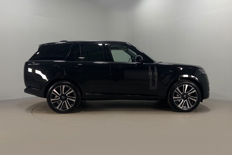  LAND ROVER RANGE ROVER 3.0 D300 HSE 4dr Auto 4990598