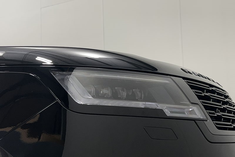  LAND ROVER RANGE ROVER 3.0 D300 HSE 4dr Auto 4990645