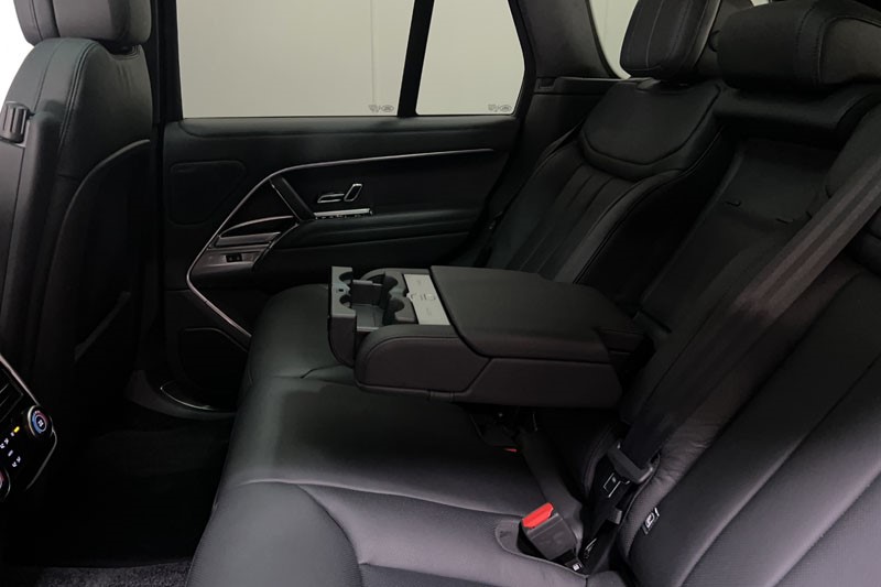  LAND ROVER RANGE ROVER 3.0 D300 HSE 4dr Auto 4990634