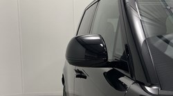 LAND ROVER RANGE ROVER 3.0 D300 HSE 4dr Auto 4990643