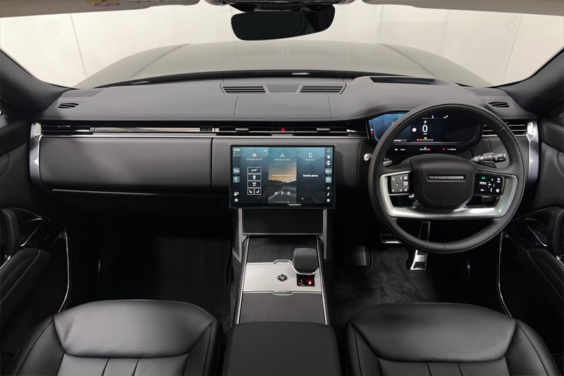  LAND ROVER RANGE ROVER 3.0 D300 HSE 4dr Auto 4990602