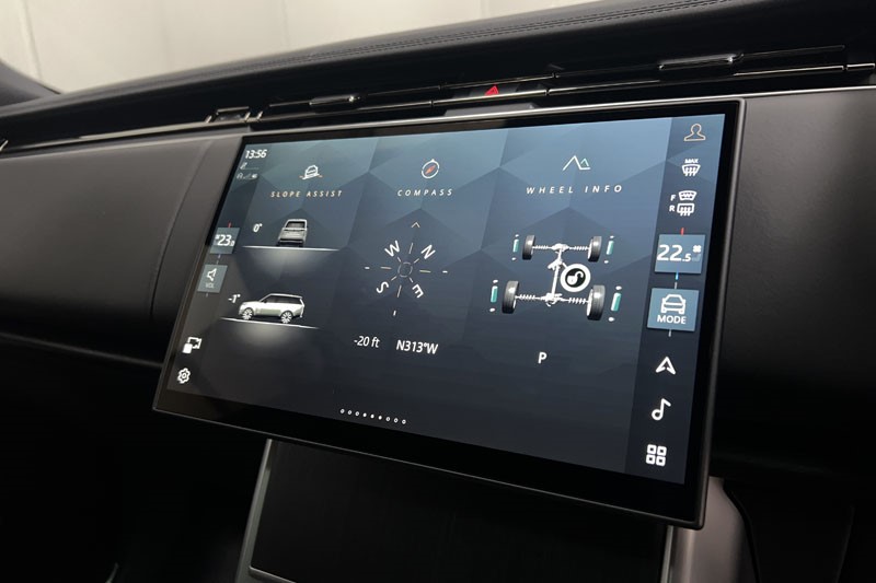  LAND ROVER RANGE ROVER 3.0 D300 HSE 4dr Auto 4990620