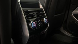 LAND ROVER RANGE ROVER 3.0 D300 HSE 4dr Auto 4990633