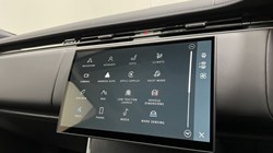 LAND ROVER RANGE ROVER 3.0 D300 HSE 4dr Auto 4709758