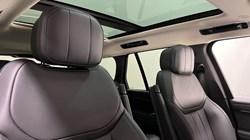 LAND ROVER RANGE ROVER 3.0 D300 HSE 4dr Auto 4709746