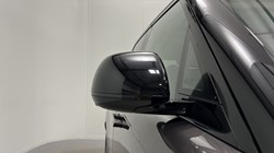 LAND ROVER RANGE ROVER 3.0 D300 HSE 4dr Auto 4709774