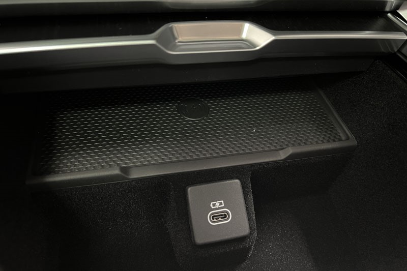  LAND ROVER RANGE ROVER 3.0 D300 HSE 4dr Auto 4709753