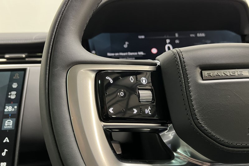  LAND ROVER RANGE ROVER 3.0 D300 HSE 4dr Auto 4709748