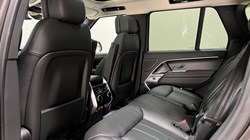 LAND ROVER RANGE ROVER 3.0 D300 HSE 4dr Auto 4709764