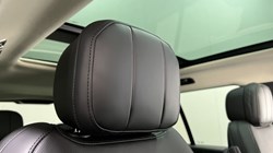 LAND ROVER RANGE ROVER 3.0 D300 HSE 4dr Auto 4709747