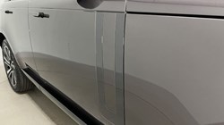 LAND ROVER RANGE ROVER 3.0 D300 HSE 4dr Auto 4709775