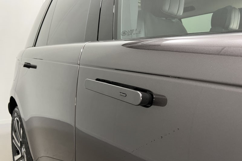  LAND ROVER RANGE ROVER 3.0 D300 HSE 4dr Auto 4709773