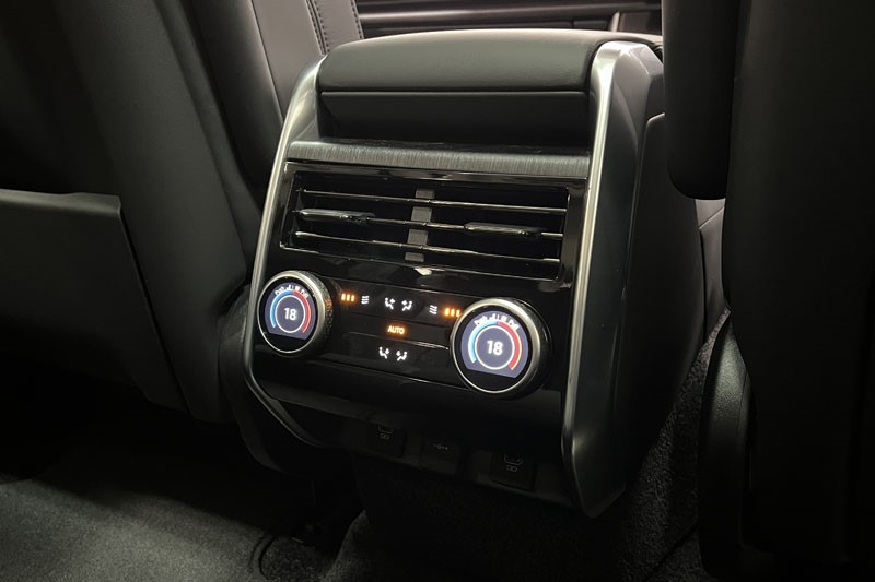  LAND ROVER RANGE ROVER 3.0 D300 HSE 4dr Auto 4709739