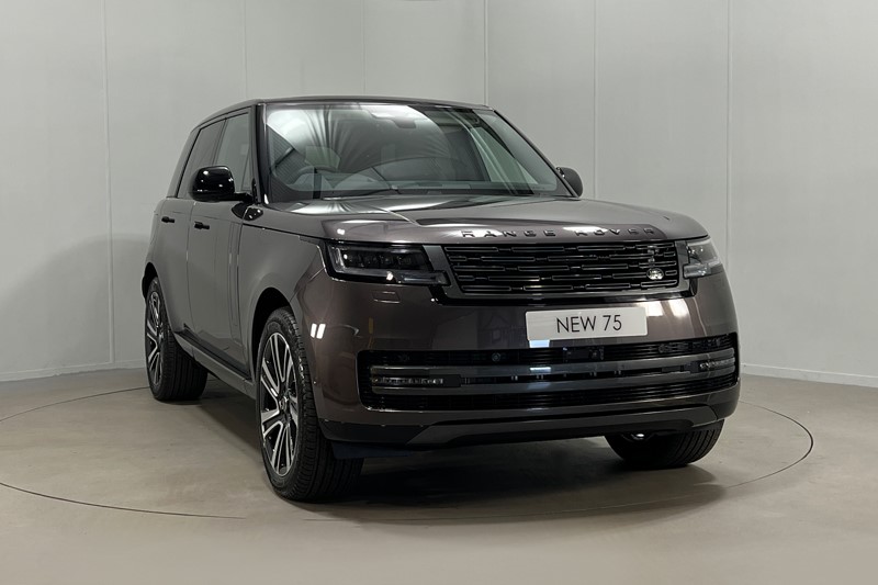  LAND ROVER RANGE ROVER 3.0 D300 HSE 4dr Auto