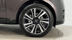 LAND ROVER RANGE ROVER 3.0 D300 HSE 4dr Auto 4709736