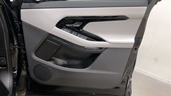 LAND ROVER RANGE ROVER EVOQUE 1.5 P270e Dynamic SE 5dr Auto 5095749