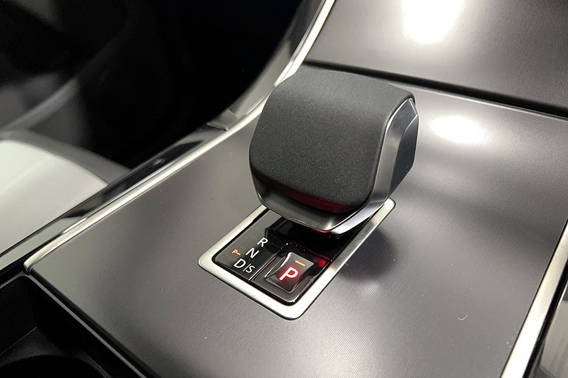  LAND ROVER RANGE ROVER EVOQUE 1.5 P270e Dynamic SE 5dr Auto 5095761