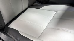 LAND ROVER RANGE ROVER EVOQUE 1.5 P270e Dynamic SE 5dr Auto 5095755