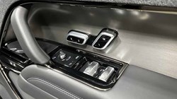 LAND ROVER RANGE ROVER SPORT 3.0 D300 Dynamic SE 5dr Auto 4577916