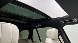 LAND ROVER RANGE ROVER 3.0 D300 Edition 4dr Auto 4658852