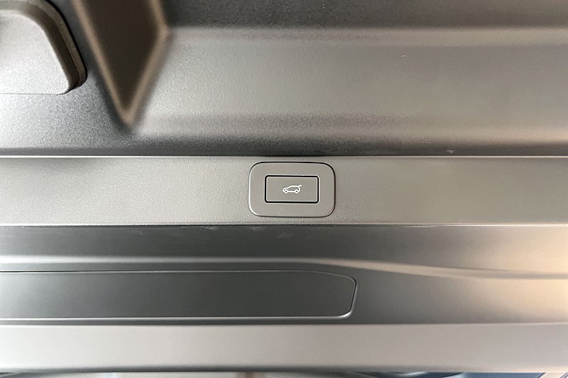  LAND ROVER RANGE ROVER 3.0 P460e Edition 4dr Auto 4752608