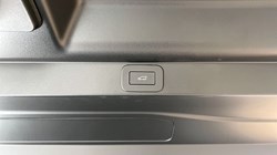 LAND ROVER RANGE ROVER 3.0 P460e SE 4dr Auto 4752608