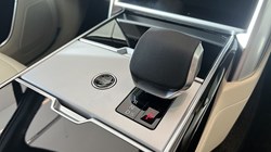 LAND ROVER RANGE ROVER 3.0 P460e SE 4dr Auto 4752591