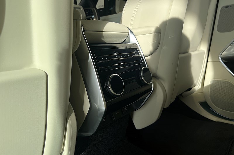  LAND ROVER RANGE ROVER 3.0 P460e Edition 4dr Auto 4752604