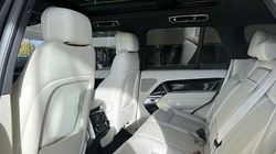 LAND ROVER RANGE ROVER 3.0 P460e SE 4dr Auto 4752601