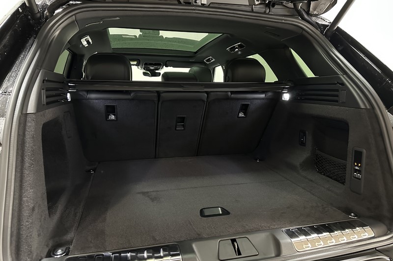  LAND ROVER RANGE ROVER SPORT 3.0 P460e Dynamic SE 5dr Auto 4978390