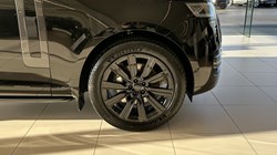 LAND ROVER RANGE ROVER 3.0 P460e HSE 4dr Auto 4965413