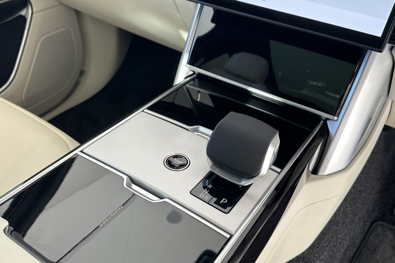  LAND ROVER RANGE ROVER 3.0 P460e HSE 4dr Auto 4965422