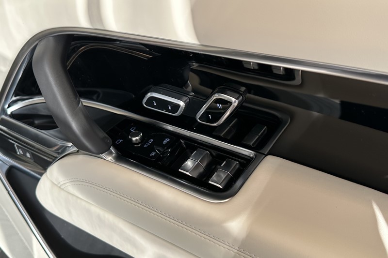  LAND ROVER RANGE ROVER 3.0 P460e HSE 4dr Auto 4965416