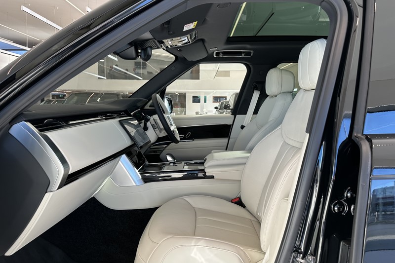  LAND ROVER RANGE ROVER 3.0 P460e HSE 4dr Auto 4965432