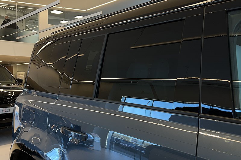  LAND ROVER DEFENDER 3.0 D350 X-Dynamic HSE 110 5dr Auto 5090934