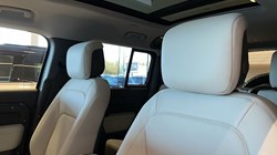 LAND ROVER DEFENDER 3.0 D350 X-Dynamic HSE 110 5dr Auto 5090924