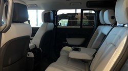 LAND ROVER DEFENDER 3.0 D350 X-Dynamic HSE 110 5dr Auto 5090929