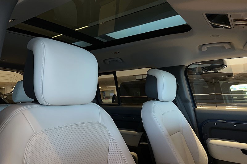  LAND ROVER DEFENDER 3.0 D350 X-Dynamic HSE 110 5dr Auto 5090916