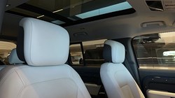 LAND ROVER DEFENDER 3.0 D350 X-Dynamic HSE 110 5dr Auto 5090916