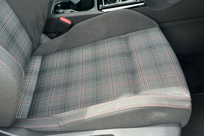 2023 (23) VOLKSWAGEN GOLF 2.0 TSI GTI 5dr DSG 5478373