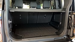 LAND ROVER DEFENDER 3.0 D250 X-Dynamic SE 110 5dr Auto 5071772