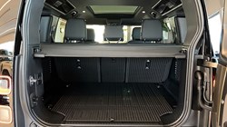 LAND ROVER DEFENDER 3.0 D250 X-Dynamic SE 110 5dr Auto 5071771