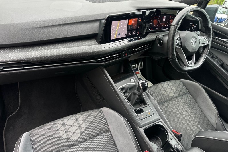 2020 (70) VOLKSWAGEN GOLF 1.5 TSI 150 R-Line 5dr 5471704